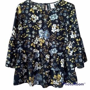 Time And Tru Small (4-6) Blouse Blue Floral Print